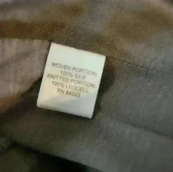 Banana Republic Two-Tone Silk Knot Back Dress with Cowl Neck Size 10P - Picture 5 of 7